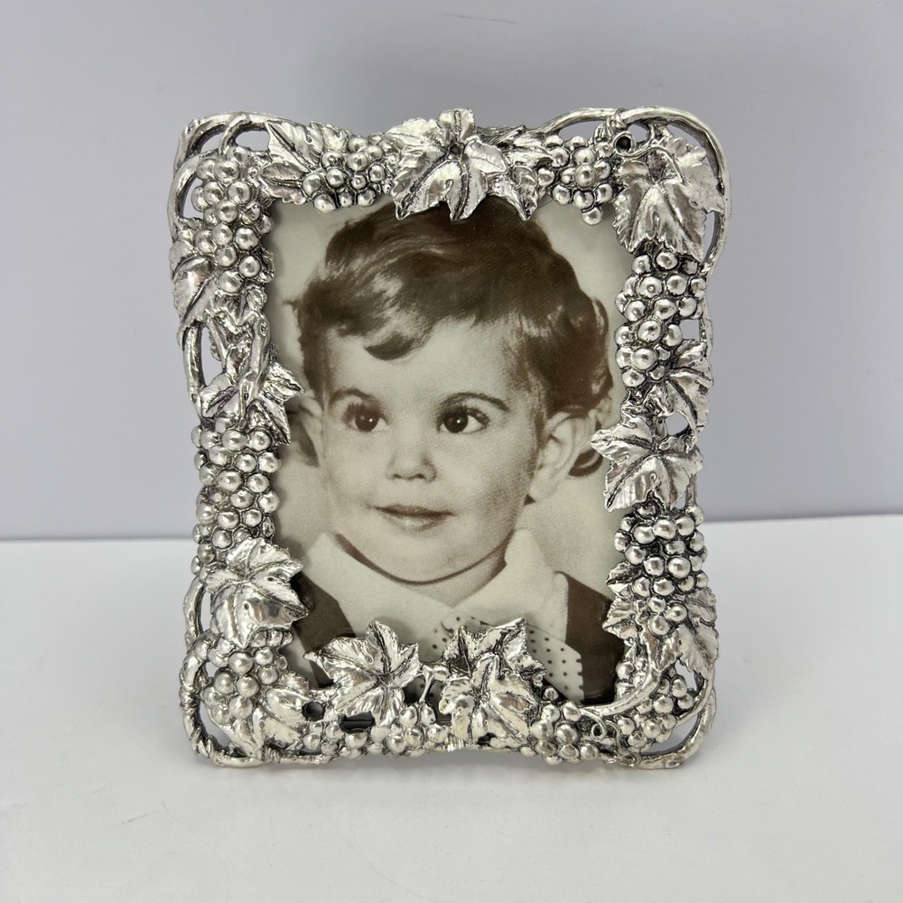 Arthur Court Grapevine Photo Frame 3.5x5 Sand Cast Aluminum Leaves 90s Vintage